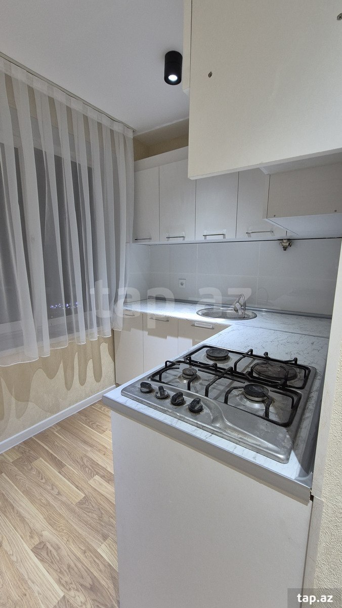 1-otaqlı mənzil, E.Akademiyası m., 30 m² (12)