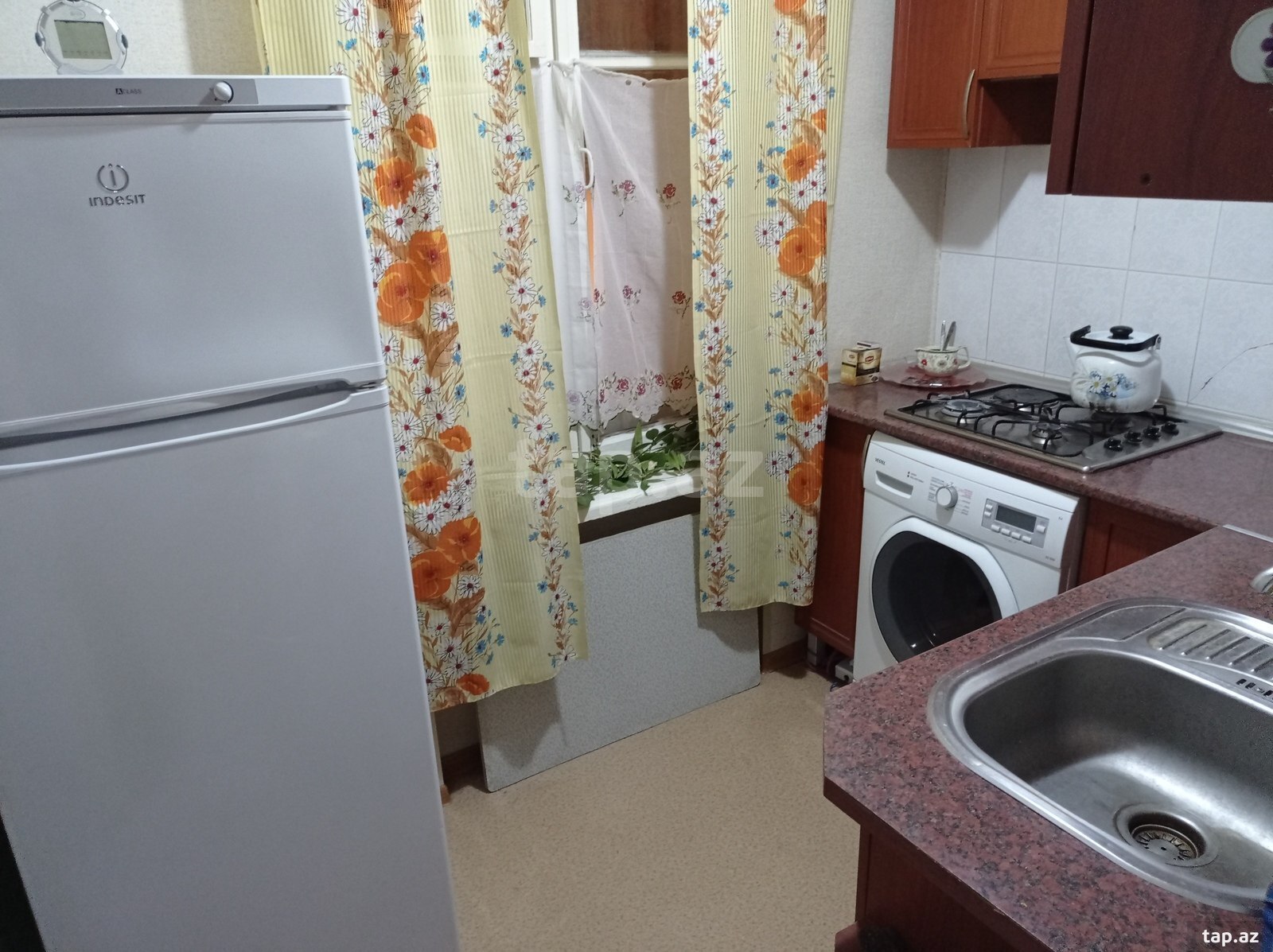 1-otaqlı mənzil kirayə verilir, Elmlər Akademiyası m., 34 m² (8)