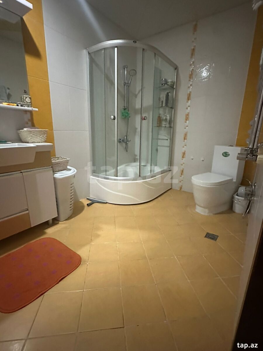 2-otaqlı yeni tikili kirayə verilir, Bayıl qəs., 100 m² (2)