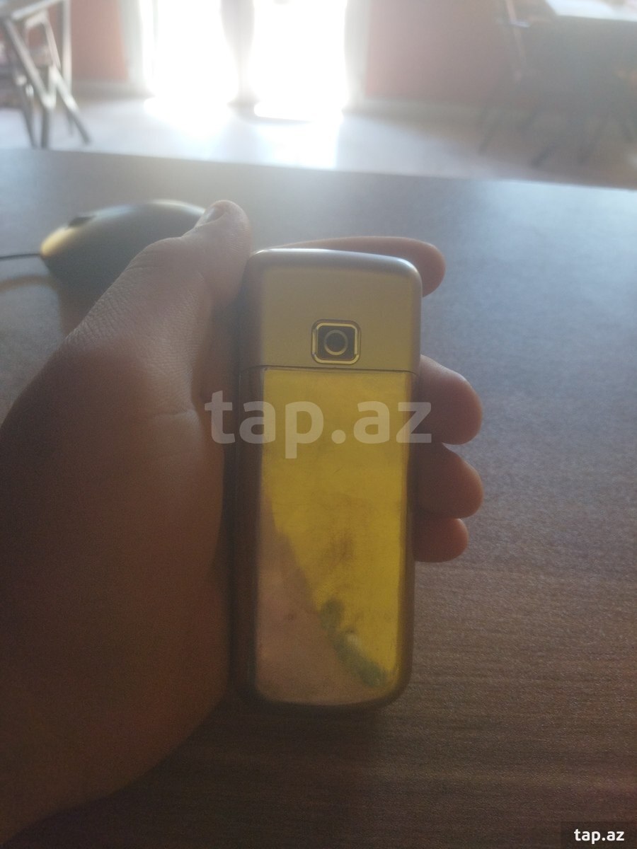 Nokia 8800 Silver (2)