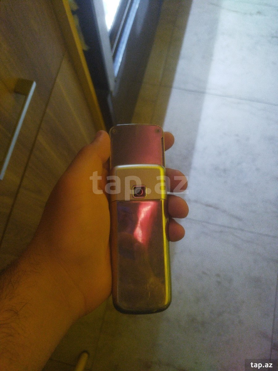 Nokia 8800 Silver (3)