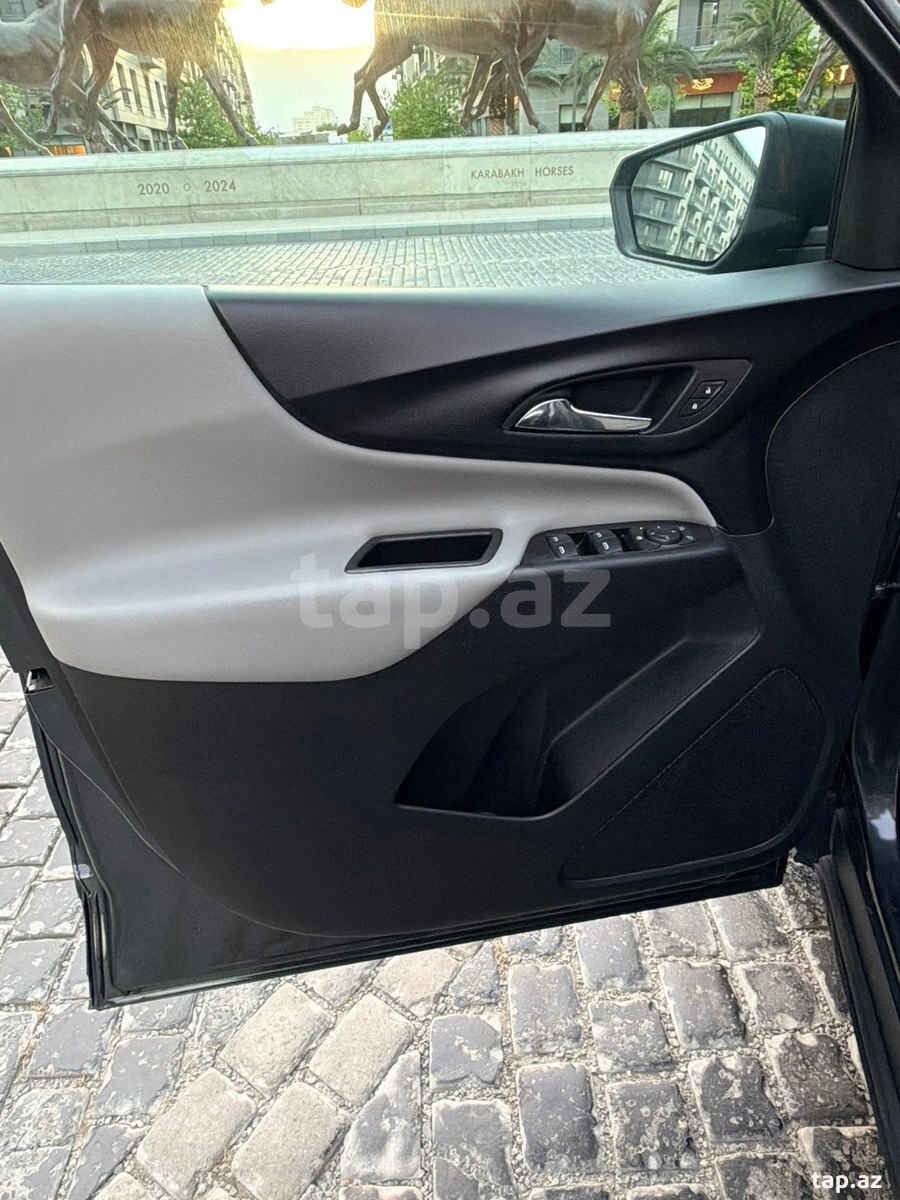 Chevrolet Equinox, 2019 il (15)