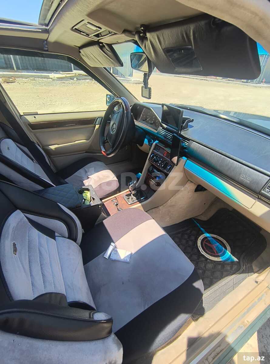Mercedes 200 D, 1994 il (8)