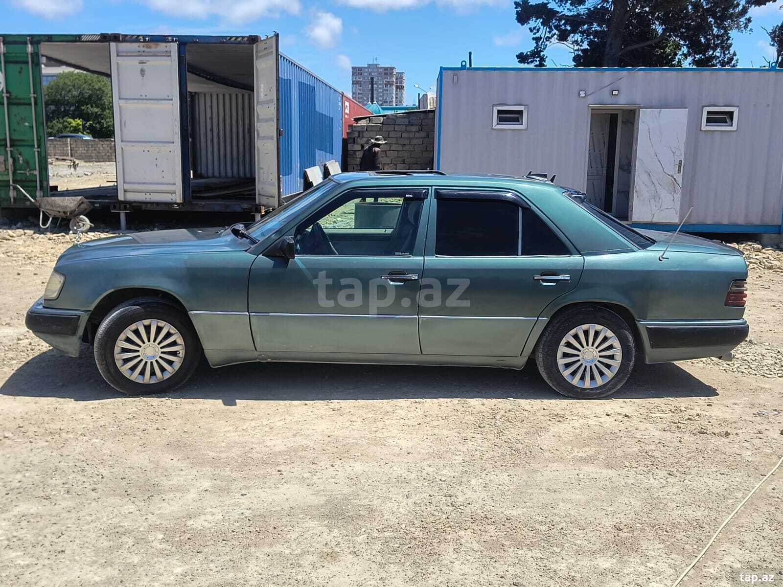 Mercedes 200 D, 1994 il (3)