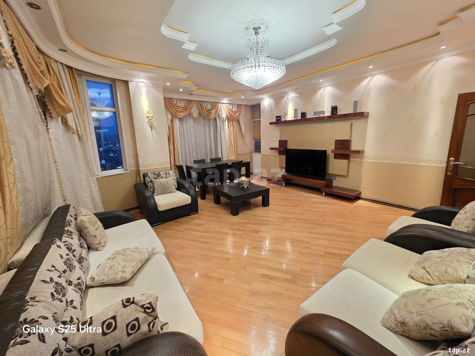4-otaqlı yeni tikili kirayə verilir, 8 noyabr m., 160 m²