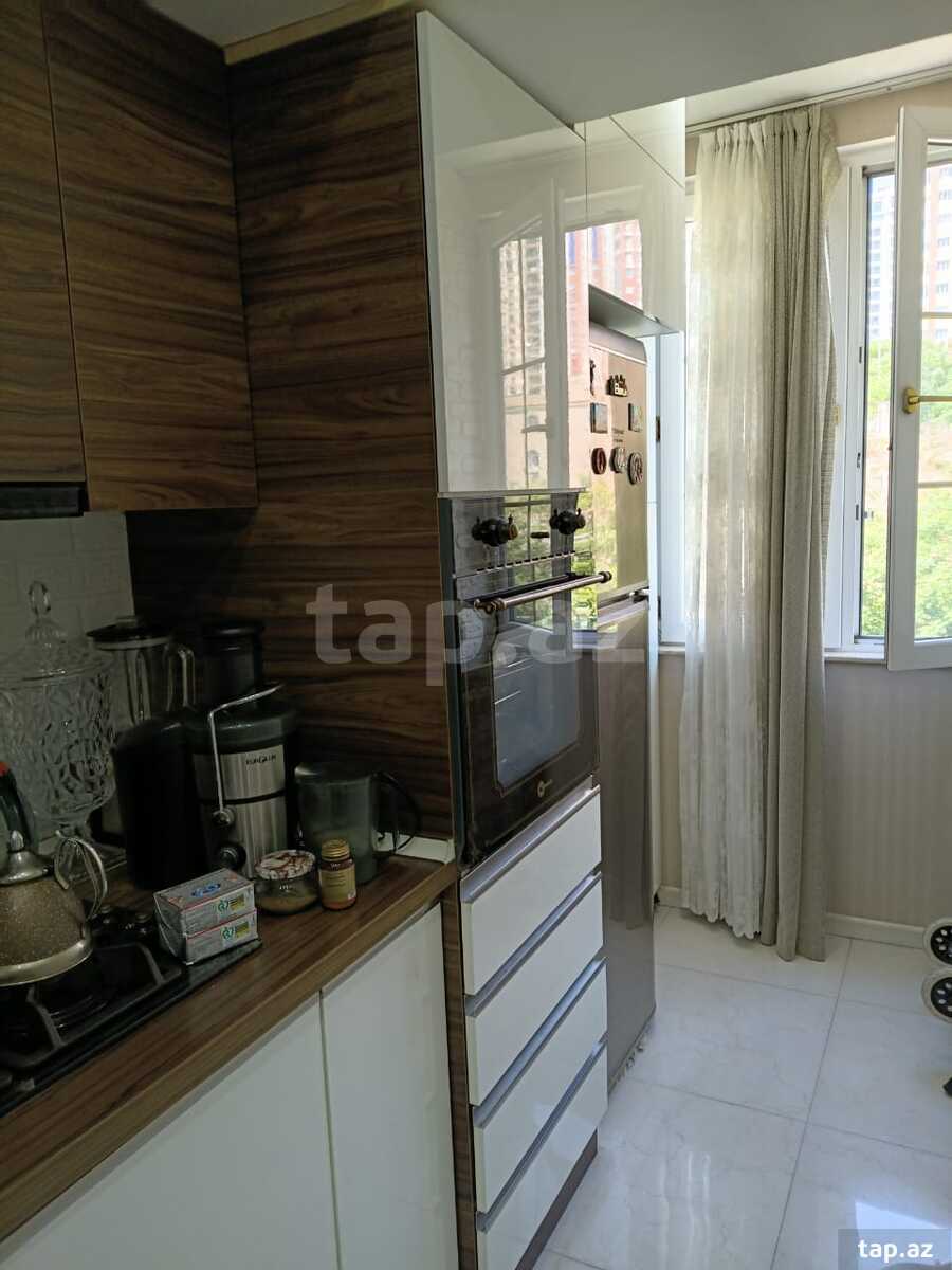 3-otaqlı yeni tikili, N.Nərimanov pr., 80 m²