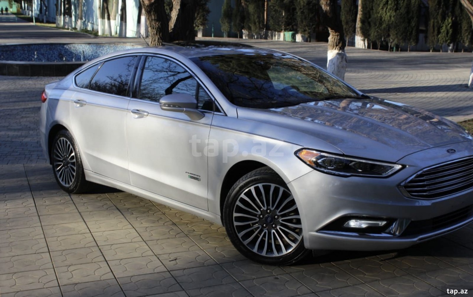 Ford Fusion, 2017 il