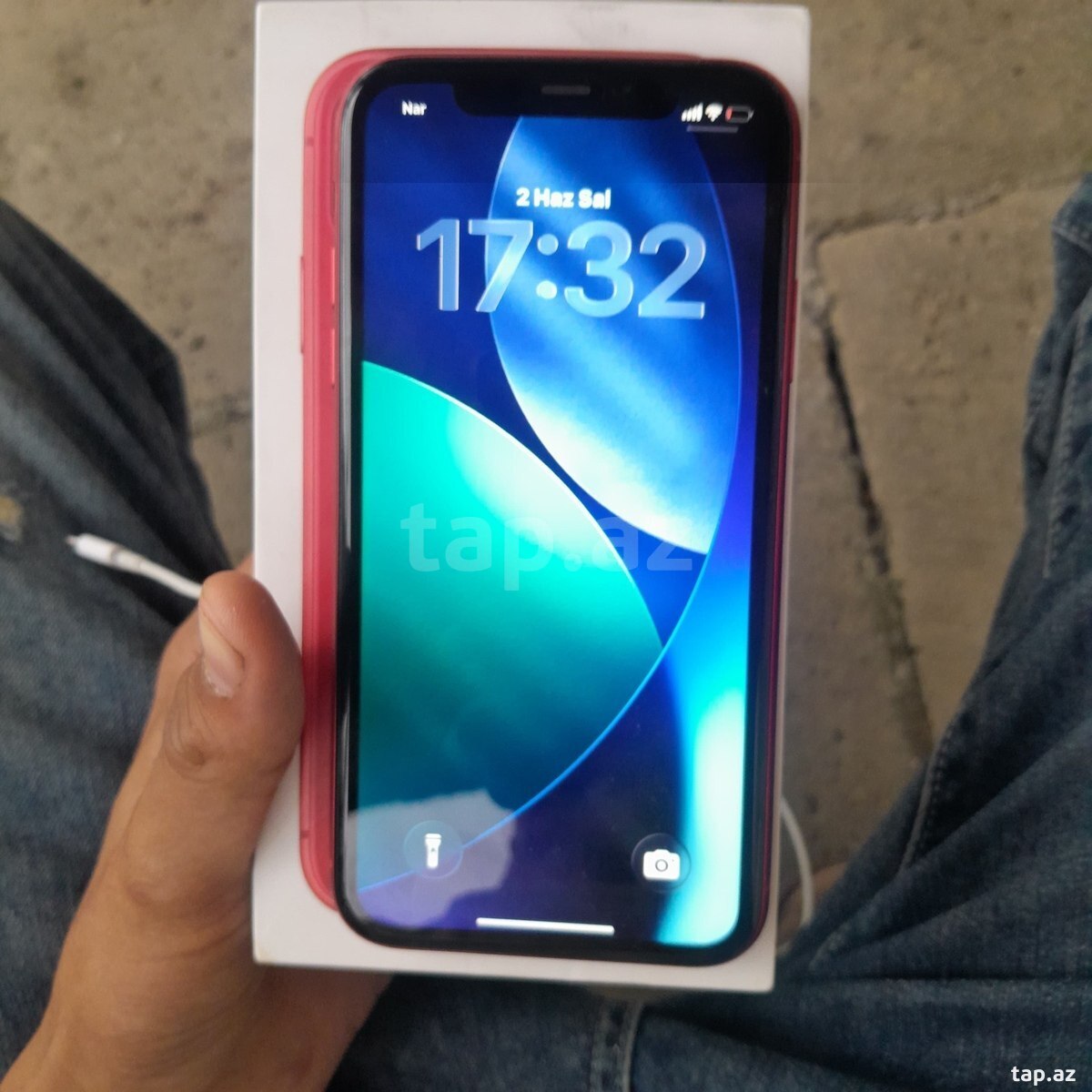 Apple iPhone 11 Red 128GB/4GB (2)