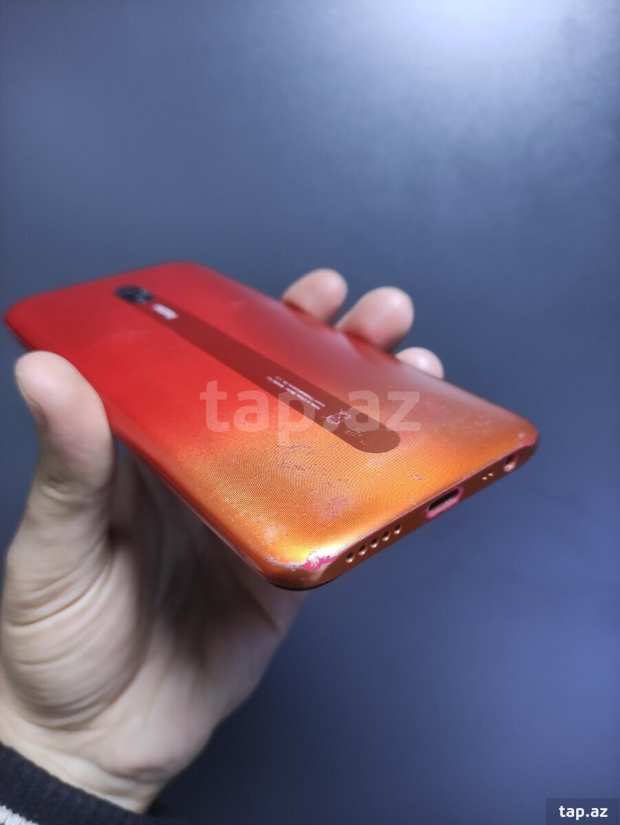Xiaomi Redmi 8 Ruby Red 32GB/3GB (7)