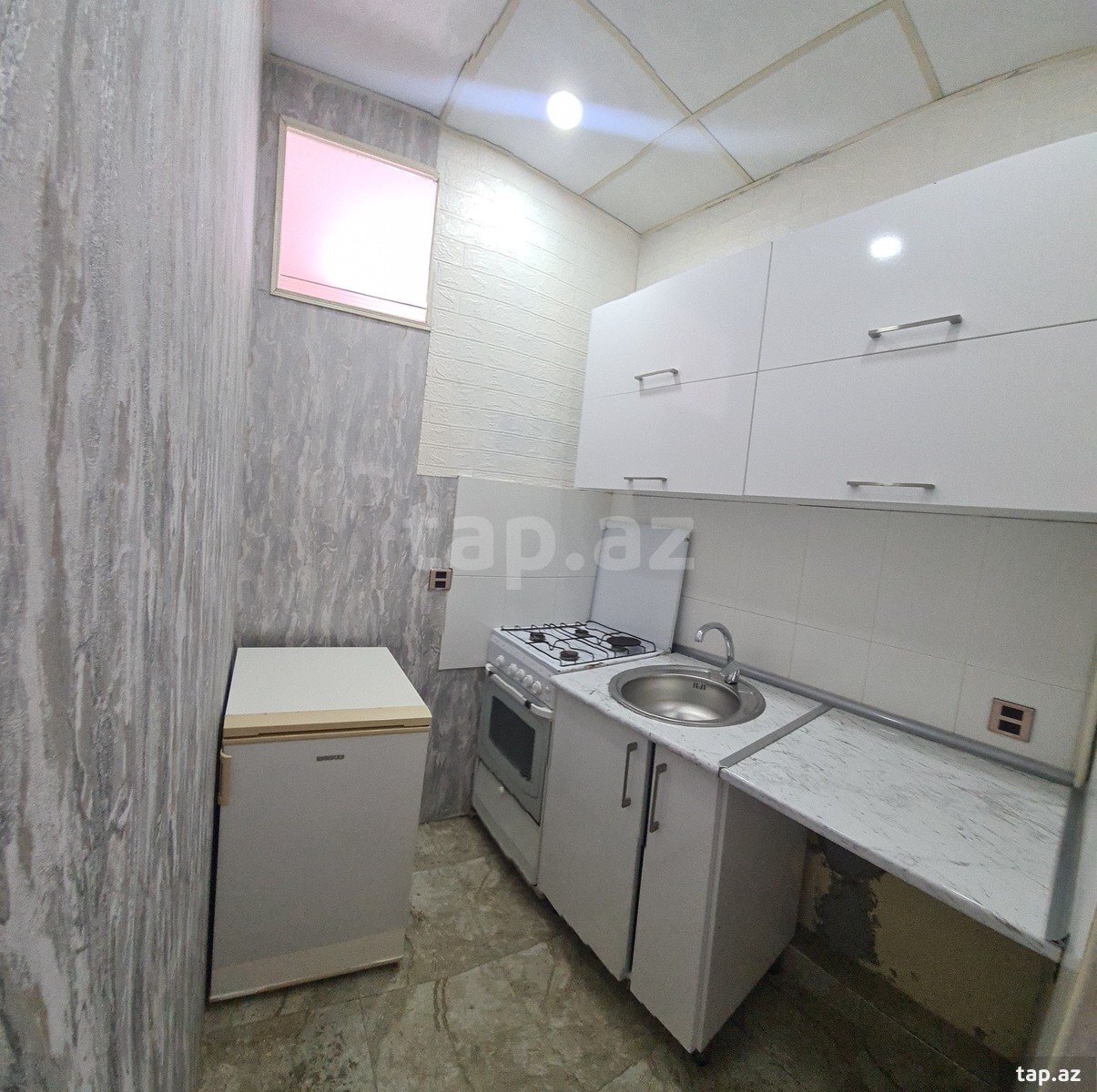 2-otaqlı mənzil kirayə verilir, M.Əcəmi m., 40 m² (6)