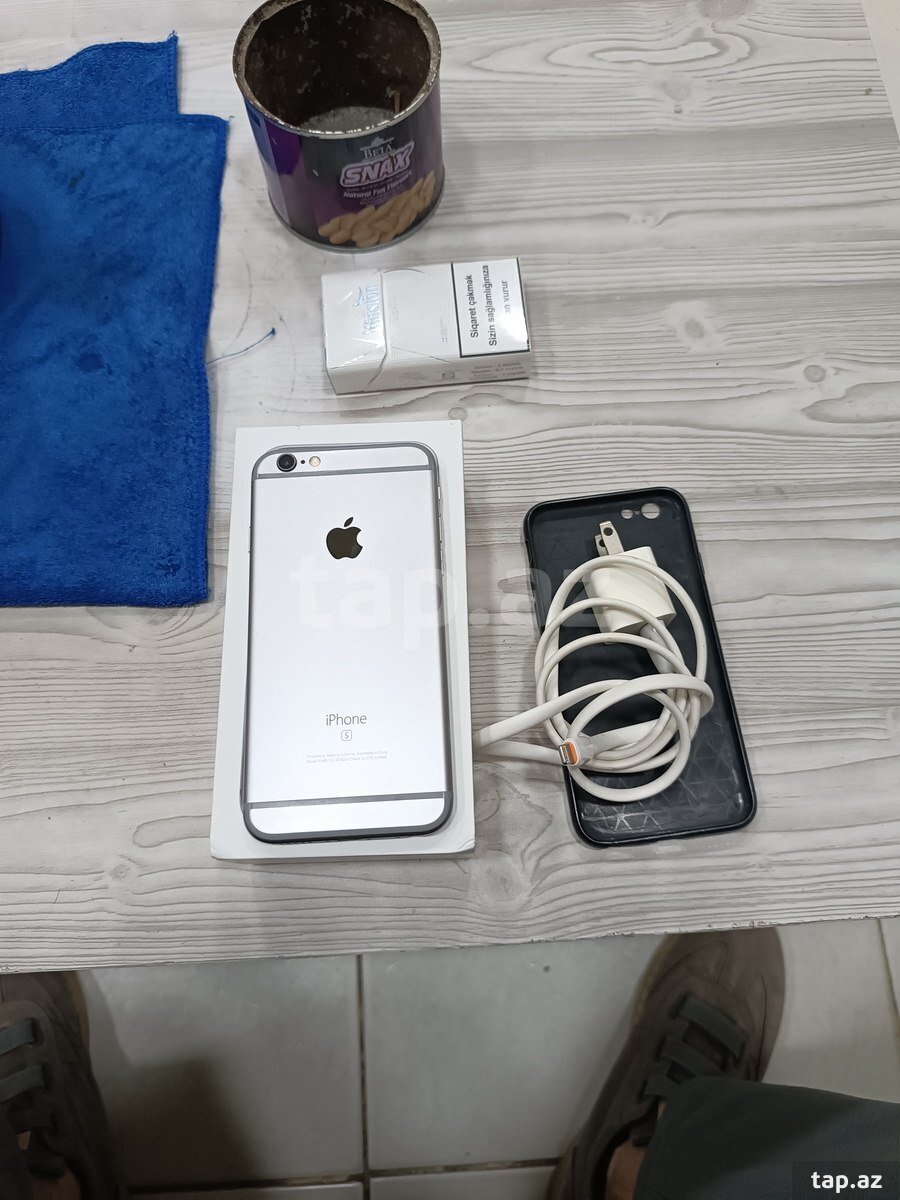 Apple iPhone 6S Silver 32GB (2)