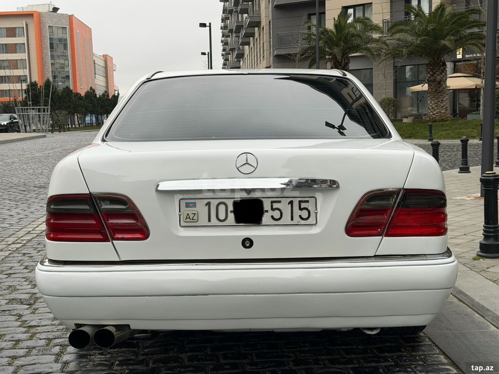 Mercedes E 280, 1997 il (16)