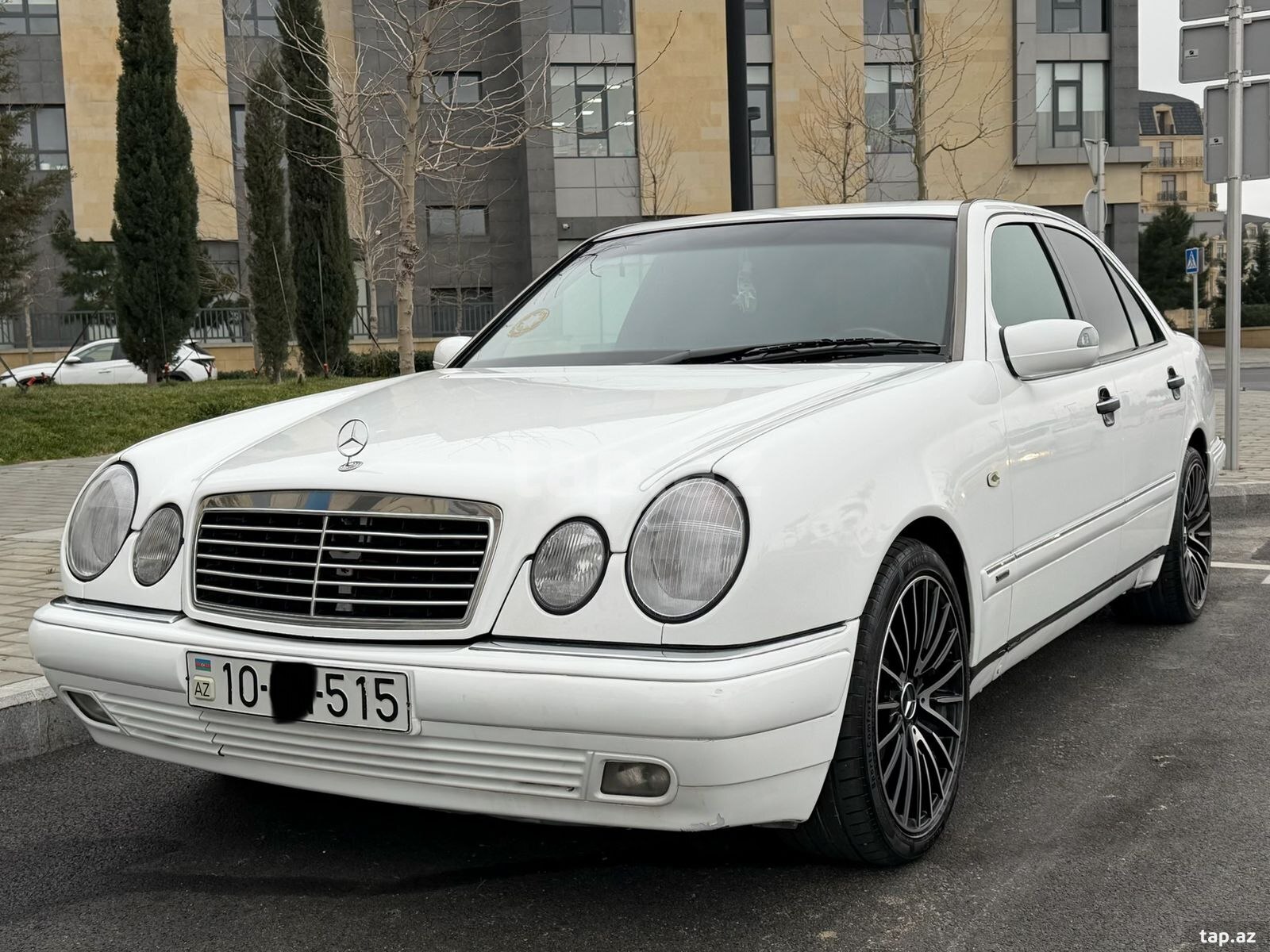 Mercedes E 280, 1997 il (19)
