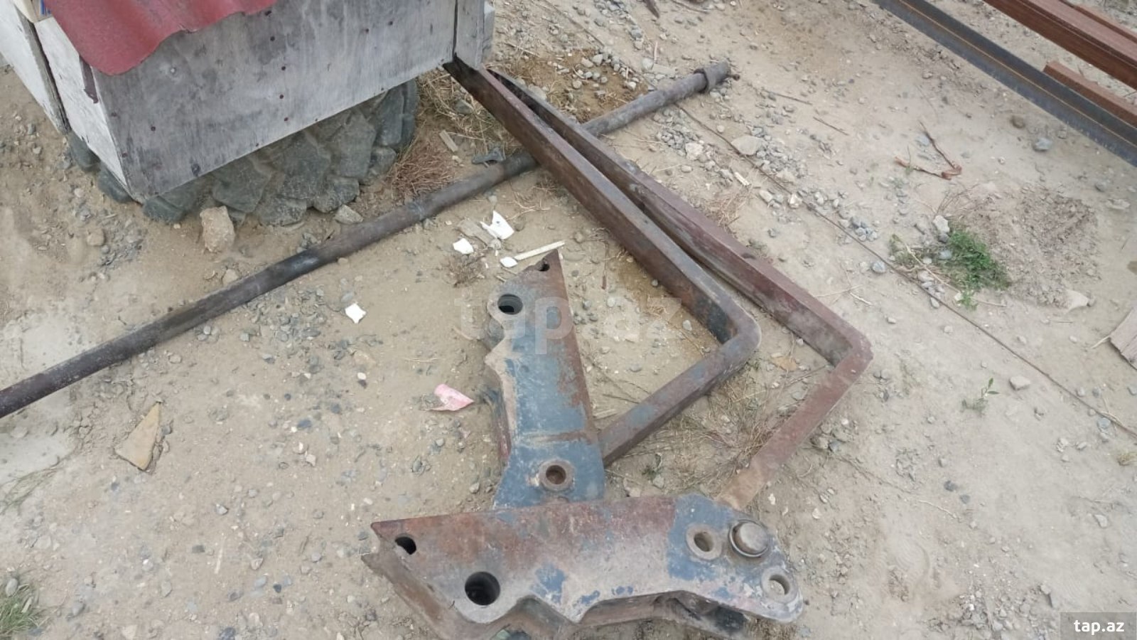 JCB üçün çəngəl