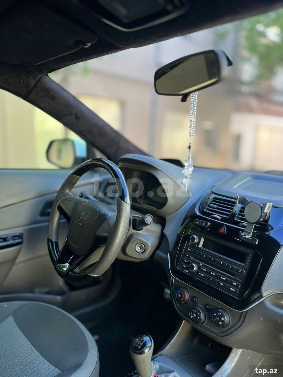 Chevrolet Cobalt, 2019 il (10)