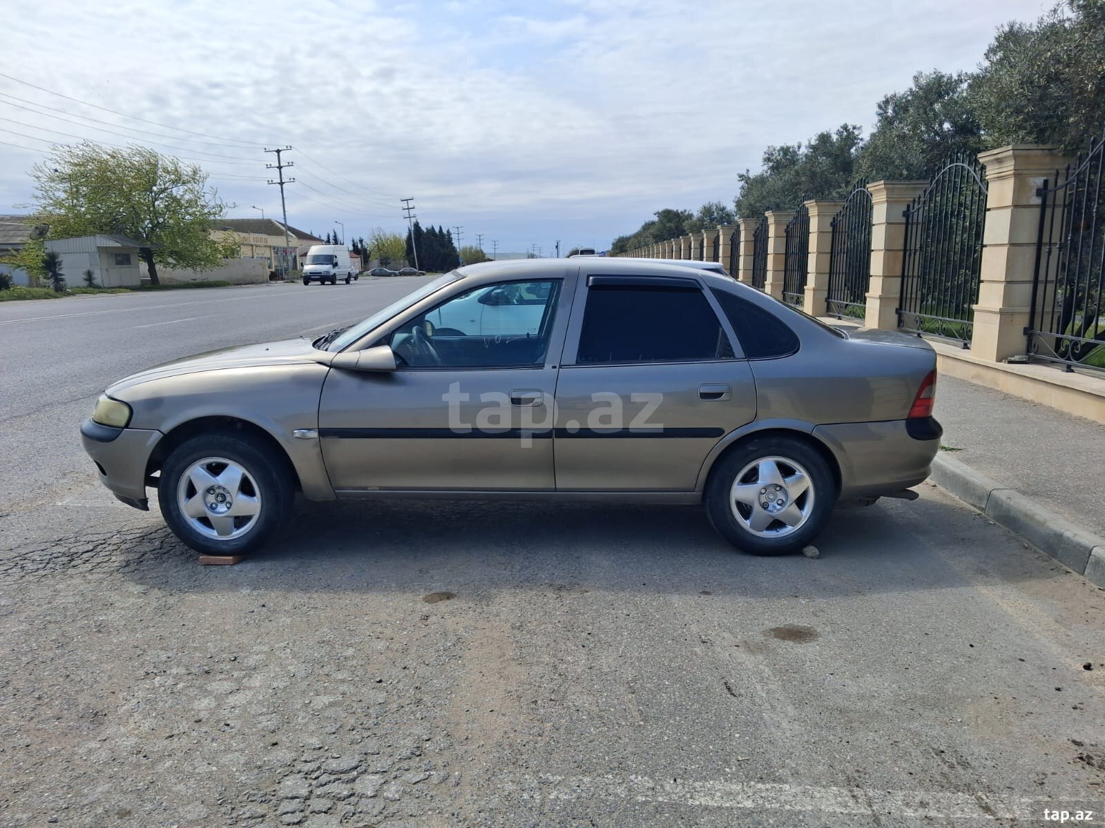 Opel Vectra, 1997 il (2)