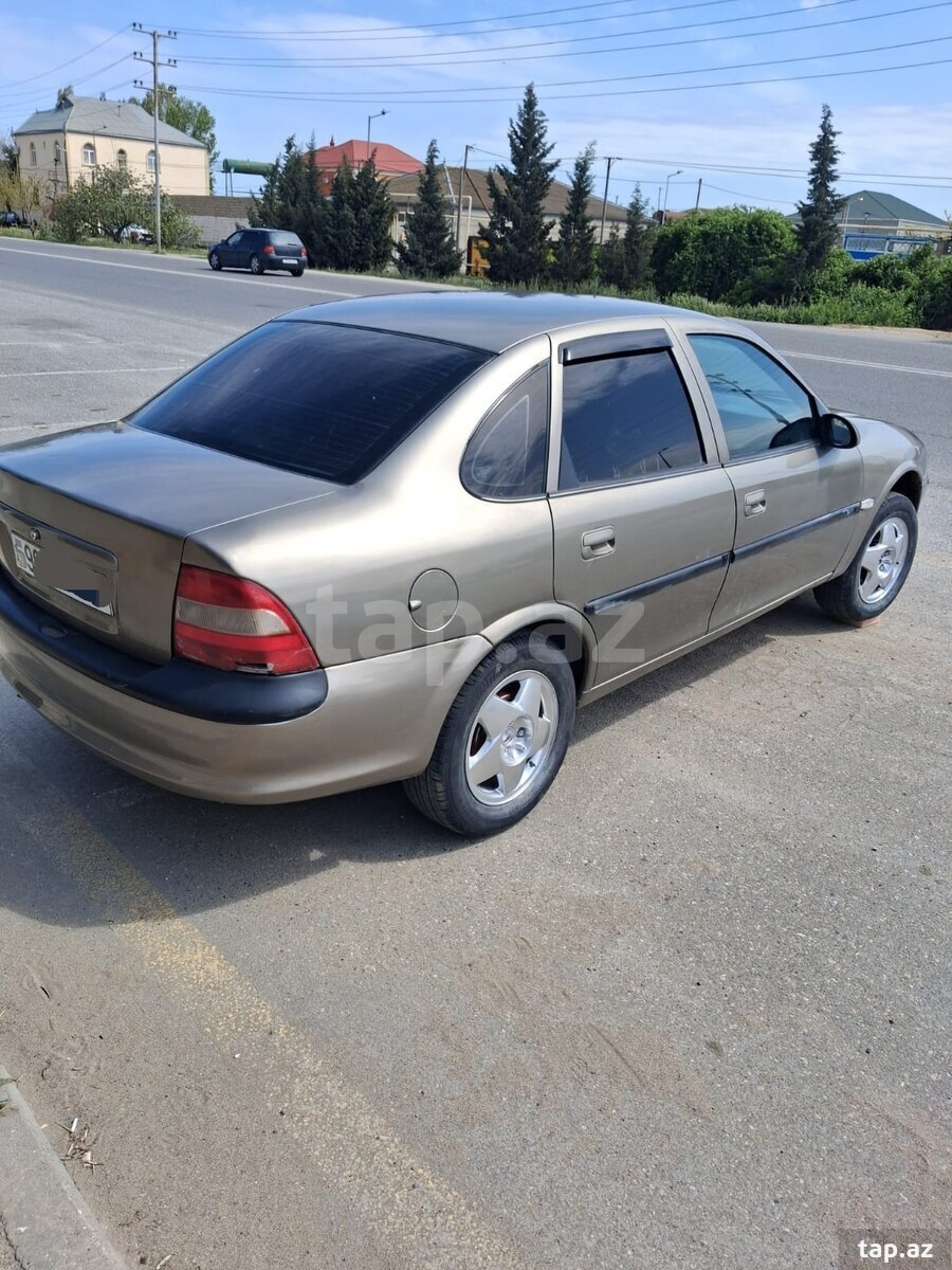 Opel Vectra, 1997 il (3)