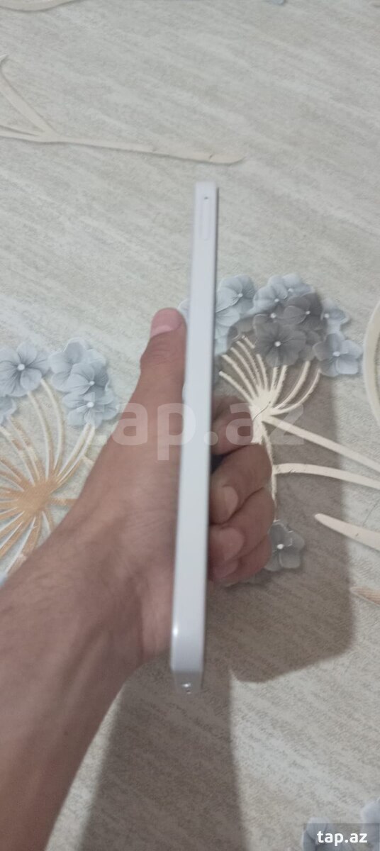 Samsung Galaxy A26 5G White 128GB/6GB (3)