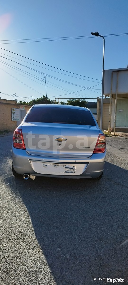 Chevrolet Cobalt, 2022 il (2)