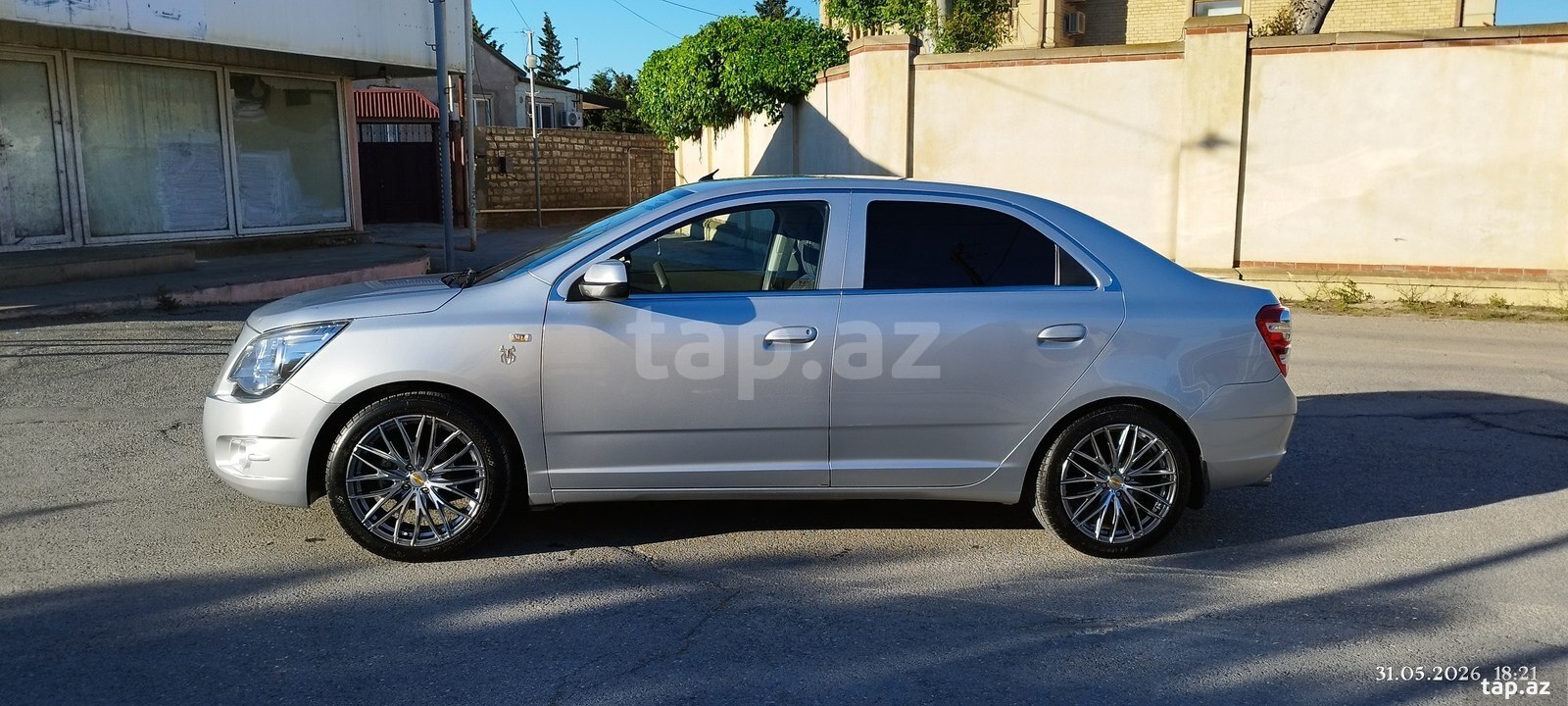 Chevrolet Cobalt, 2022 il (4)