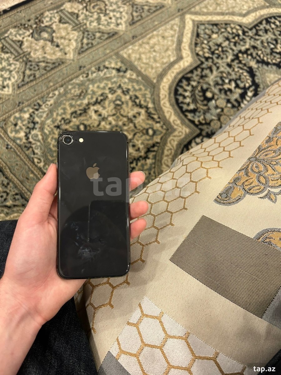 Apple iPhone 8 Silver 64GB