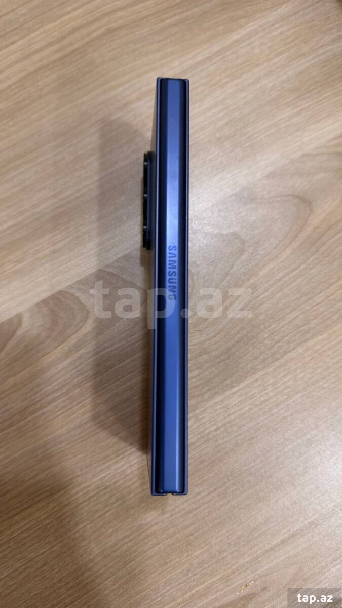 Samsung Galaxy Z Fold 6 Navy 256GB/12GB (5)