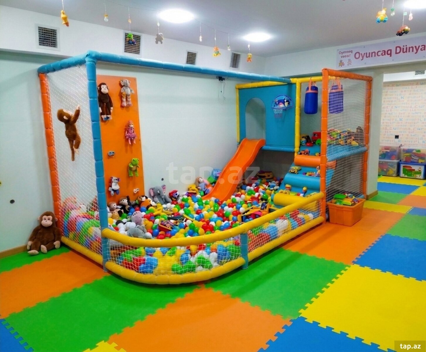 Uşaq meydançaları və batut  (22)
