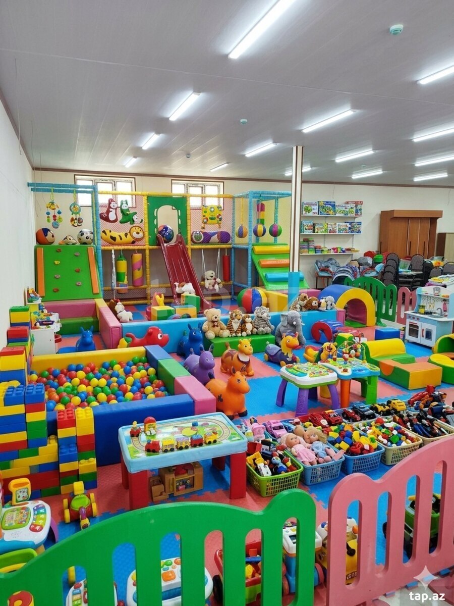 Uşaq meydançaları və batut  (21)