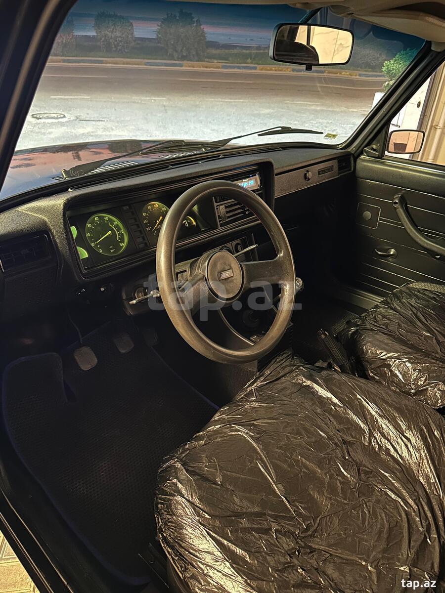 LADA (VAZ) 2107, 2011 il (4)