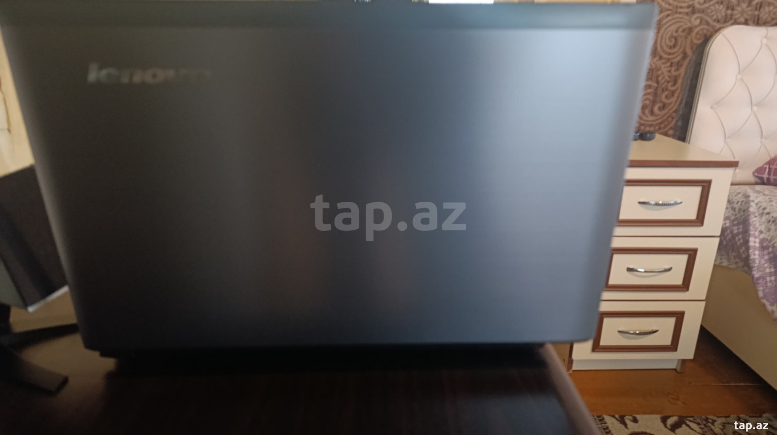 Noutbuk Lenovo (2)