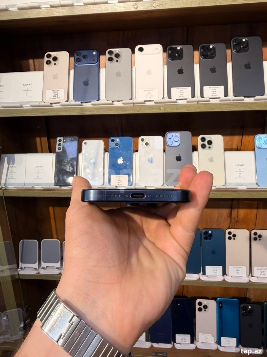 Apple iPhone 15 Pro Blue Titanium 256GB/8GB (4)