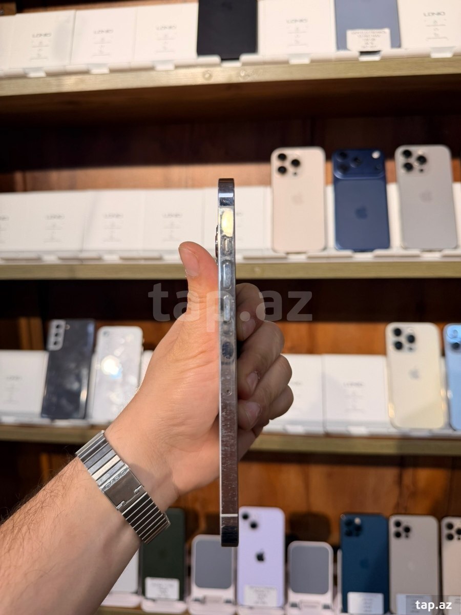 Apple iPhone 12 Pro Max Silver 256GB/6GB (4)
