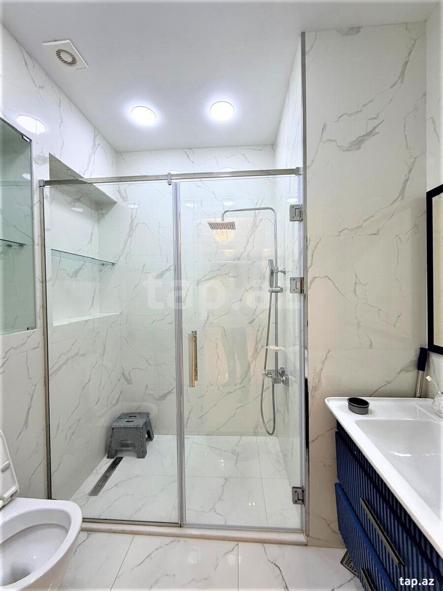 4-otaqlı yeni tikili kirayə verilir, Mərkəzi Bulvar küç., 150 m² (17)
