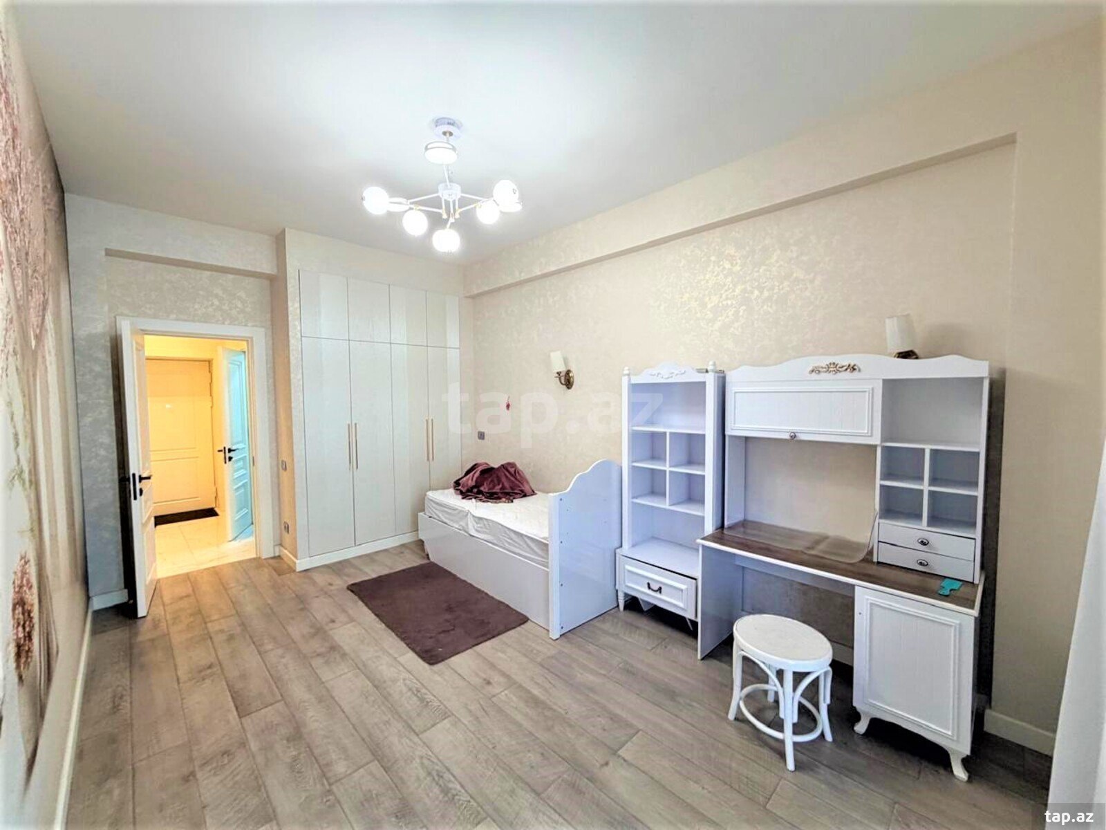4-otaqlı yeni tikili kirayə verilir, Mərkəzi Bulvar küç., 150 m² (14)