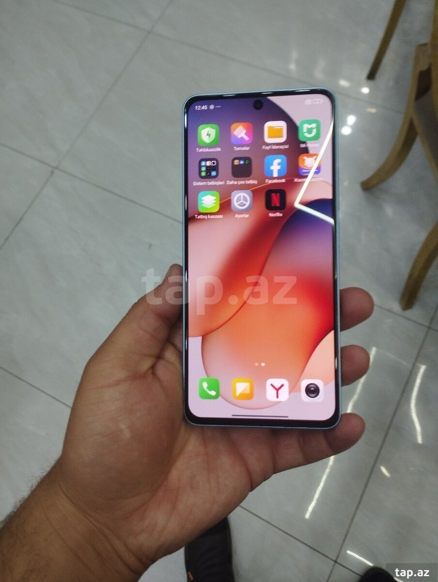 Xiaomi Redmi Note 13 Ice Blue 128GB/6GB (2)