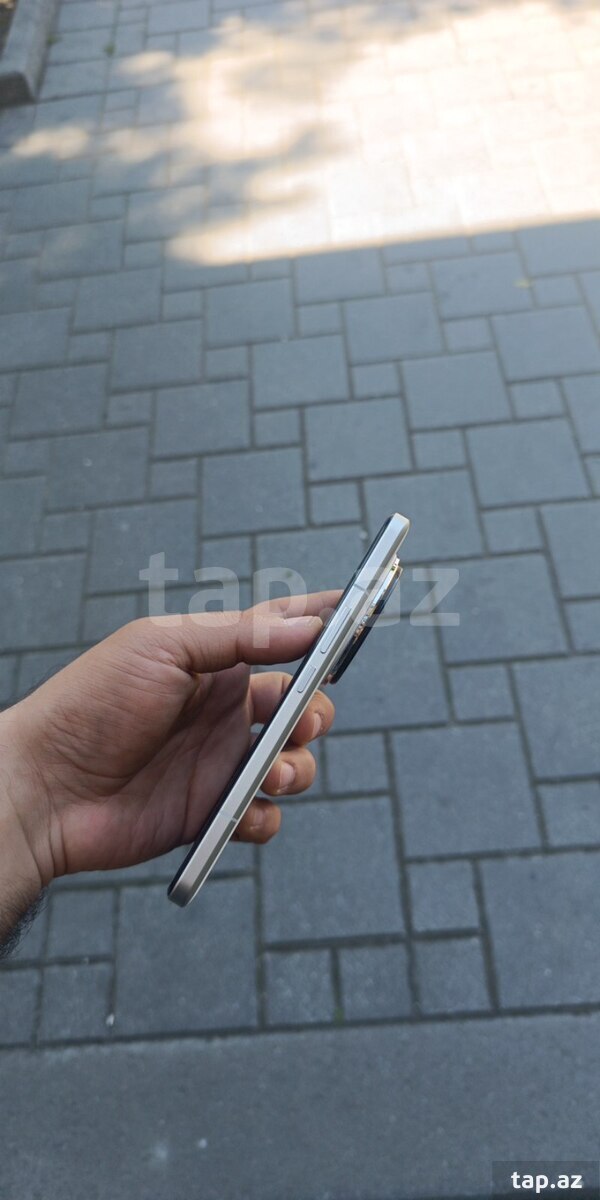 Xiaomi 14 Ultra White 512GB/16GB (3)