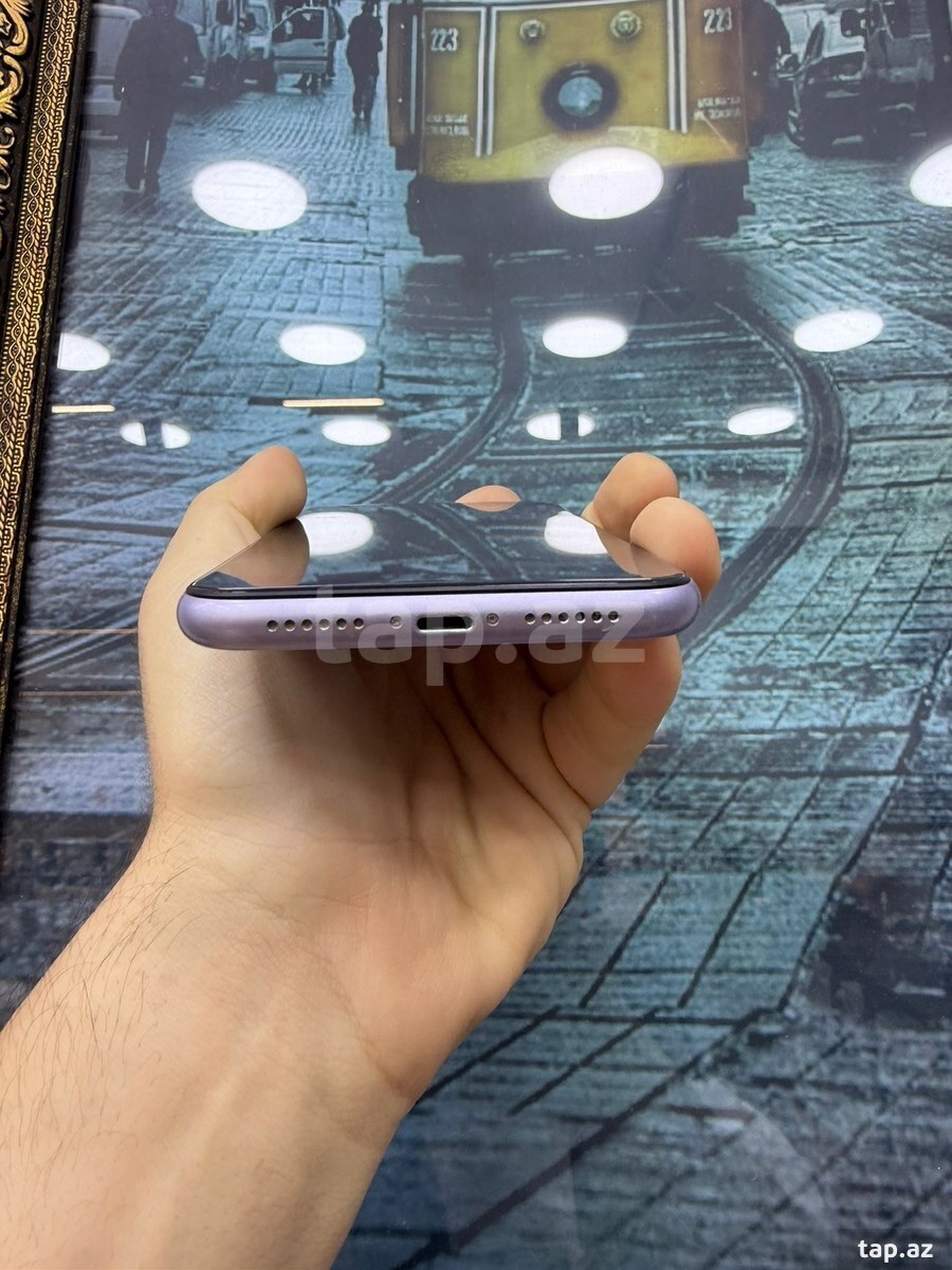 Apple iPhone 11 Purple 64GB/4GB (6)