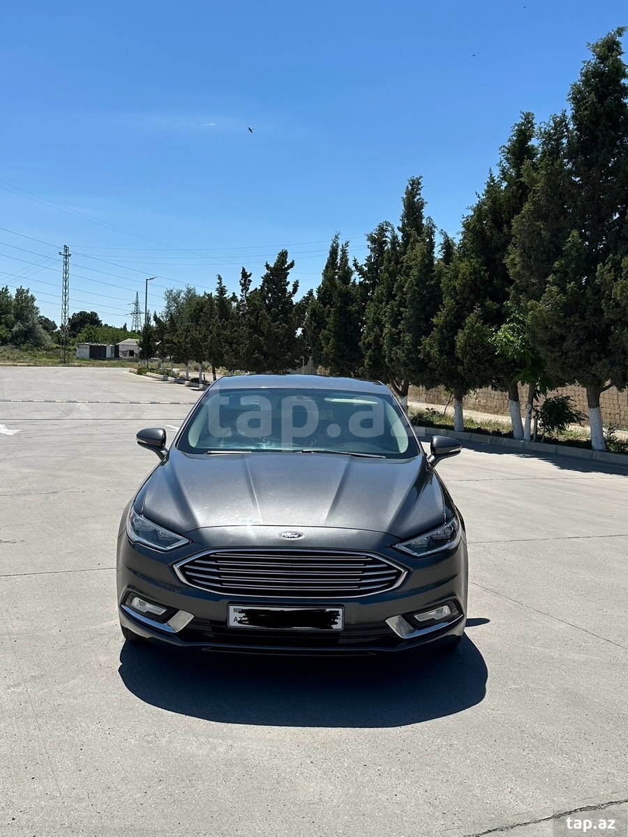Ford Fusion, 2017 il