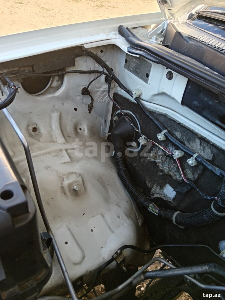 Mitsubishi L 200, 2011 il (11)