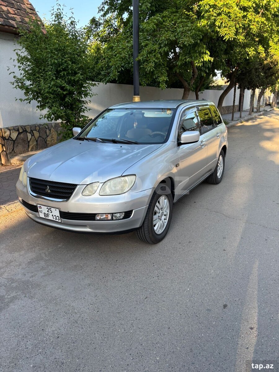 Mitsubishi Airtrek, 2001 il (10)