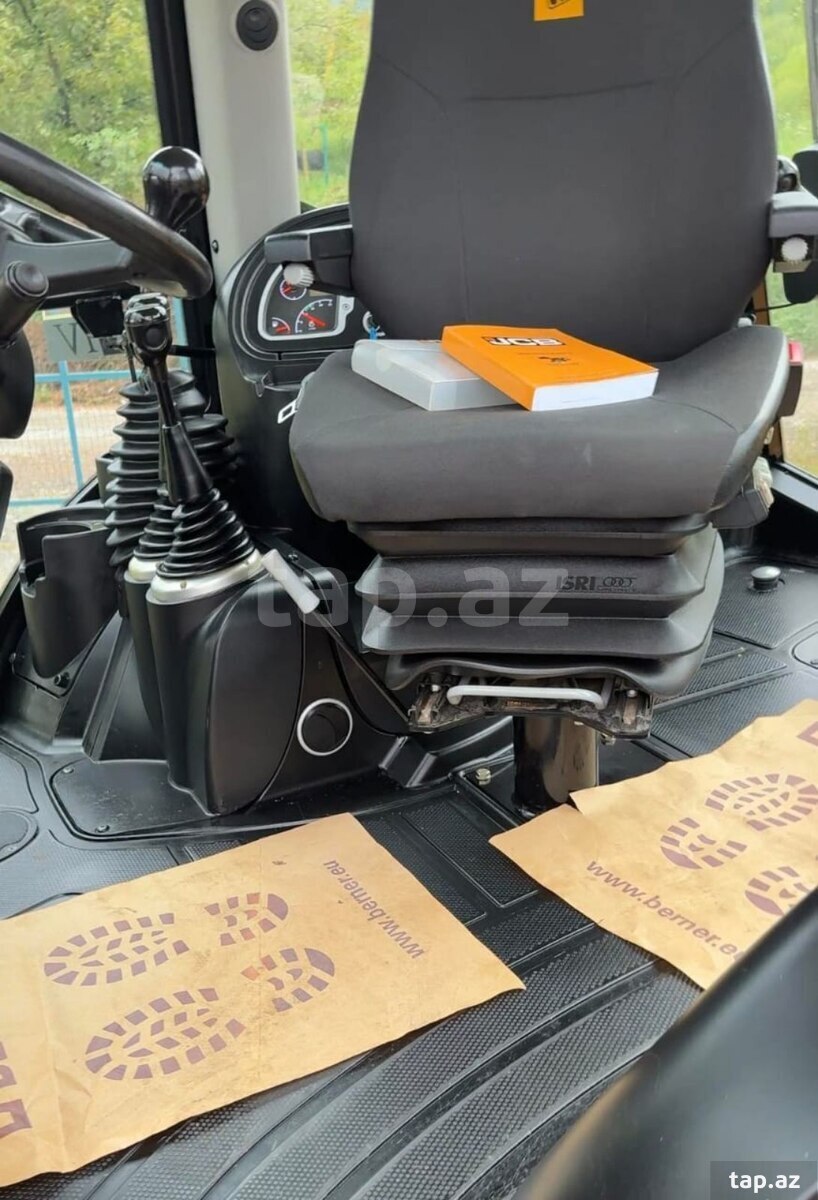 JCB, 2018 il (2)