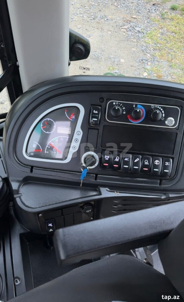 JCB, 2018 il (8)