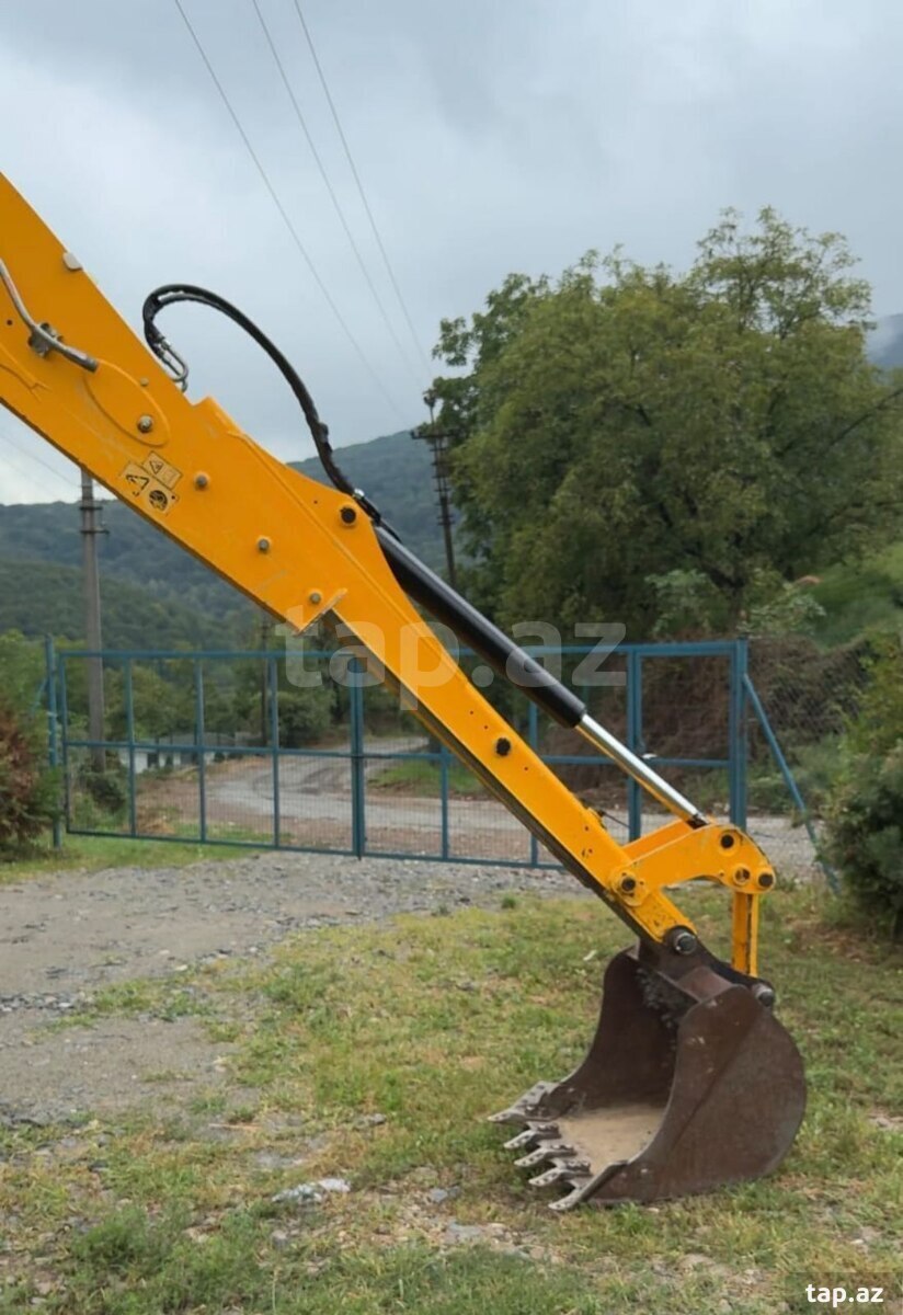 JCB, 2018 il (14)