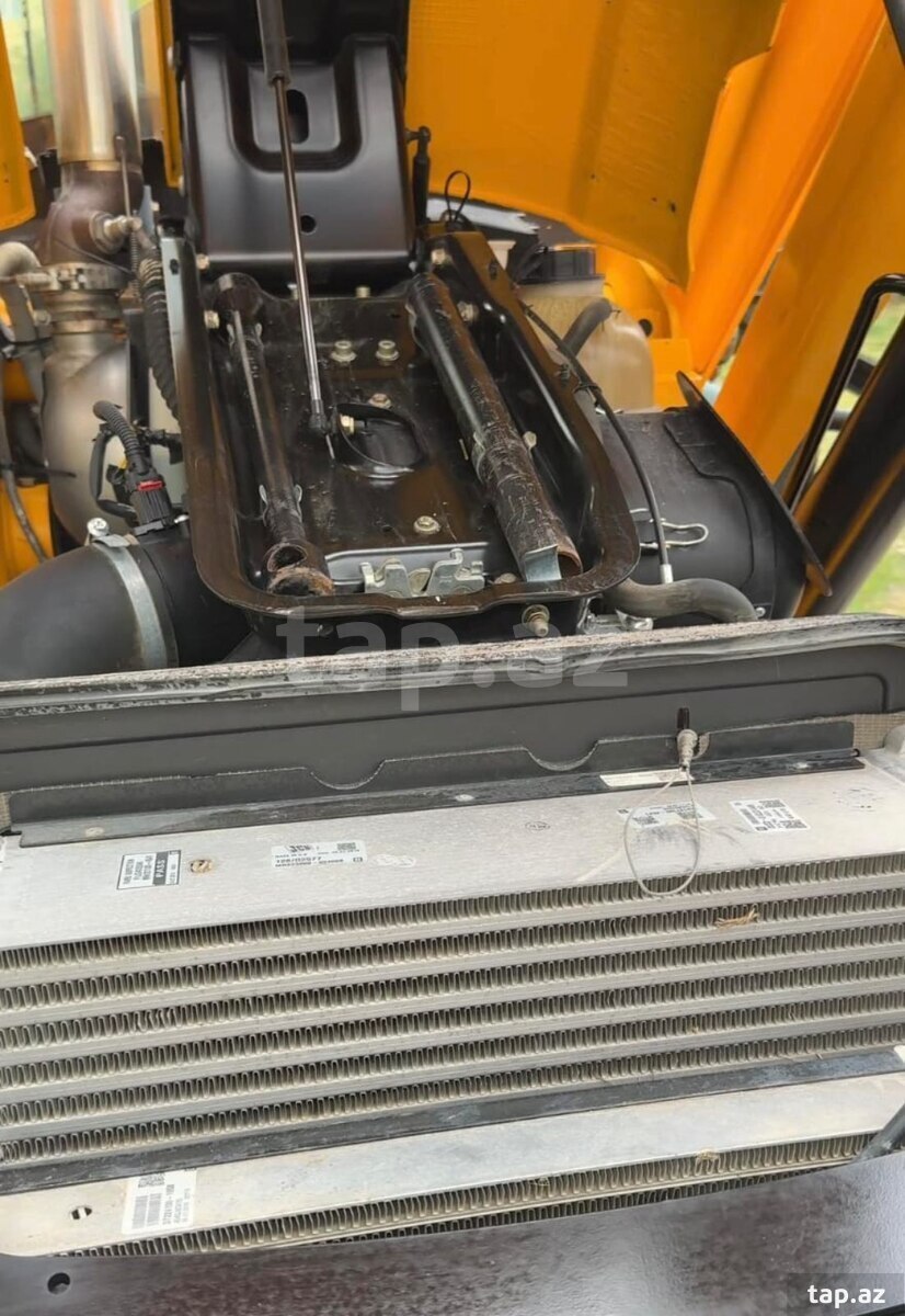 JCB, 2018 il (16)