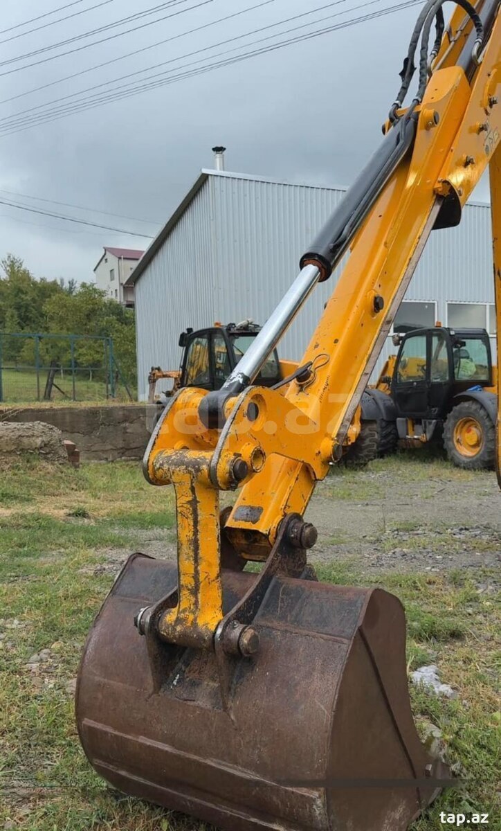 JCB, 2018 il (24)
