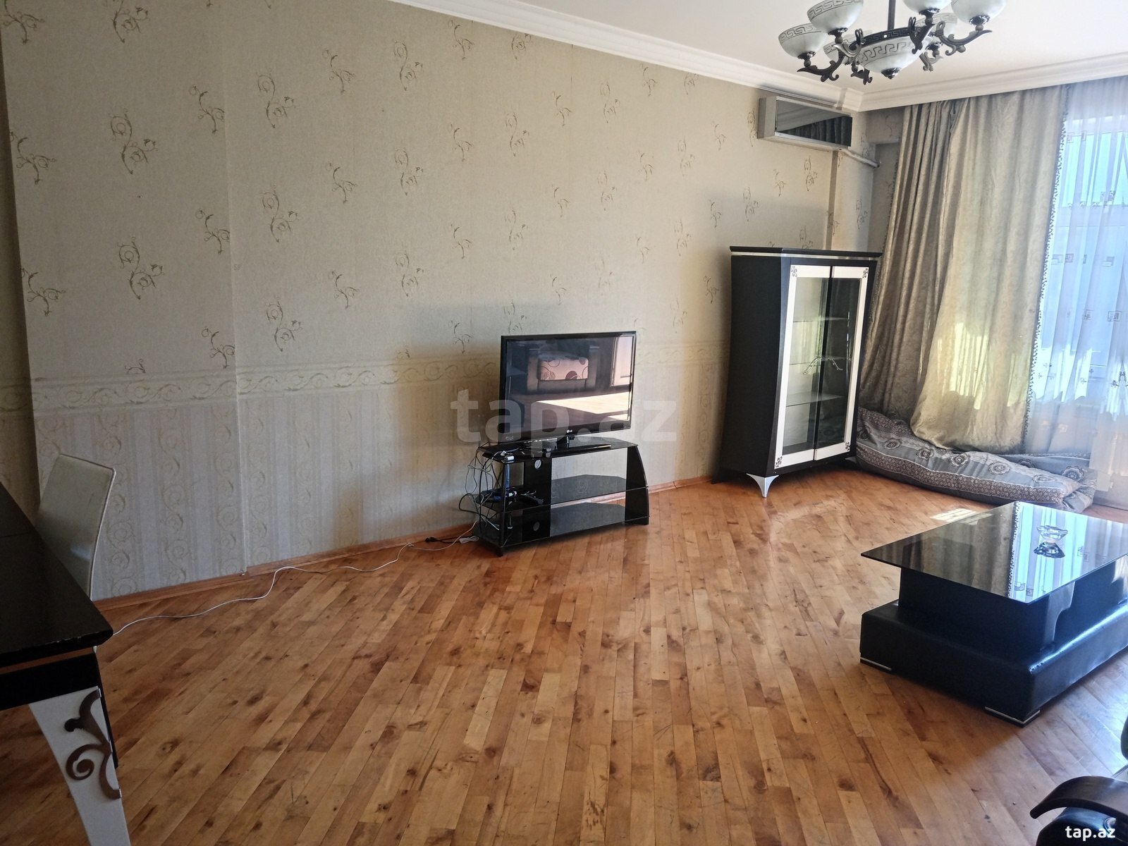 2-otaqlı yeni tikili kirayə verilir, Xətai m., 100 m²