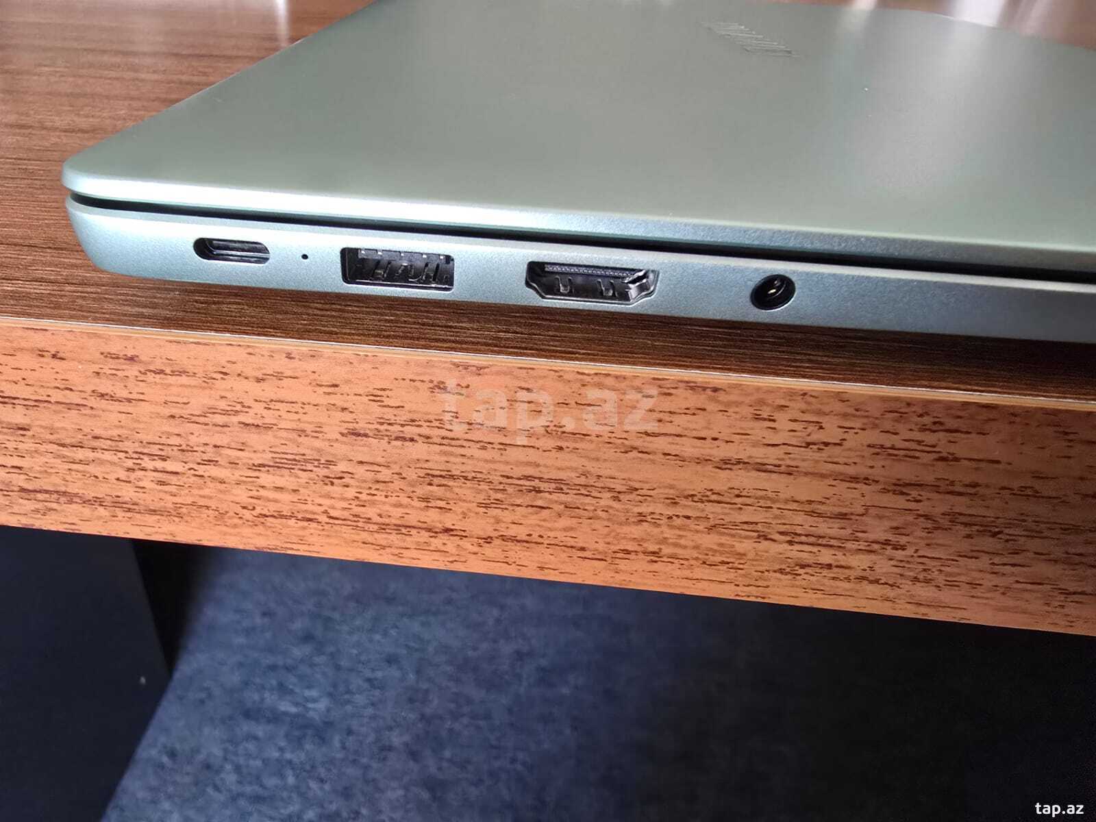Huawei MateBook 14 Ultra 7 (4)