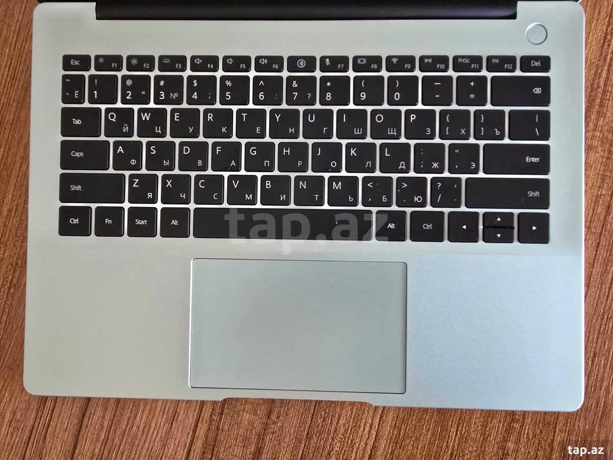 Huawei MateBook 14 Ultra 7 (2)