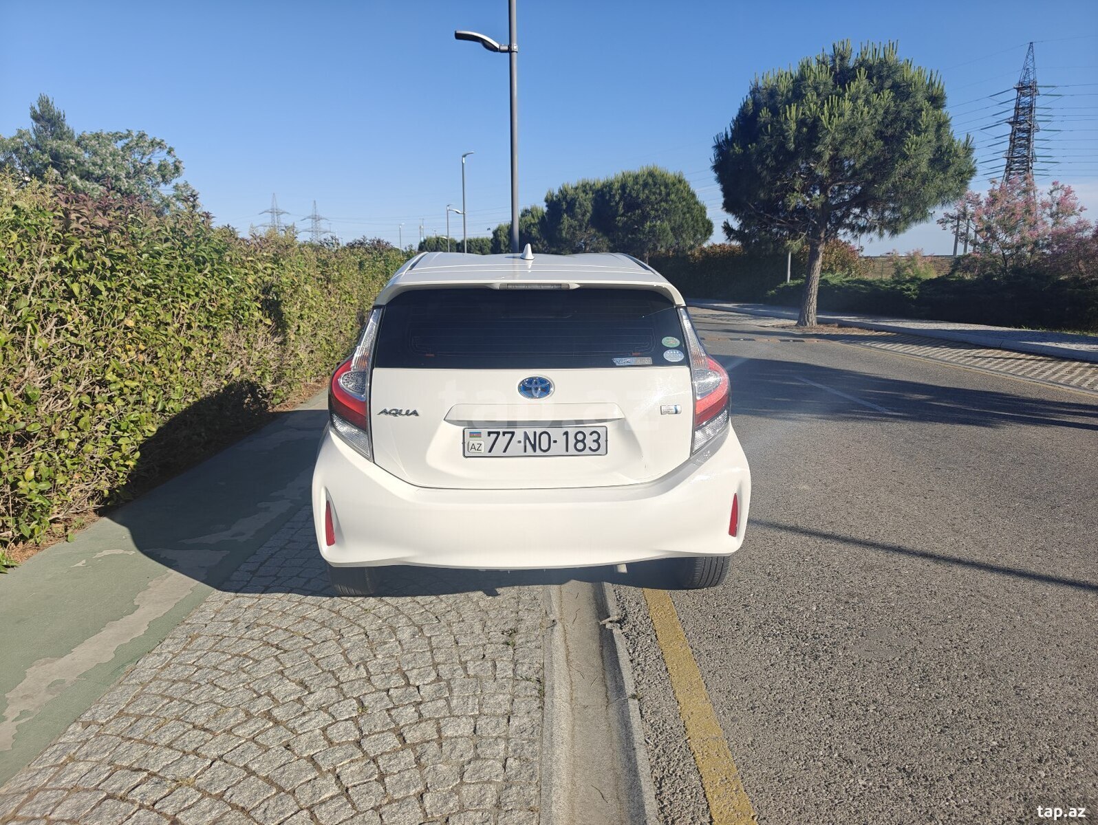 Toyota Aqua, 2017 il (7)