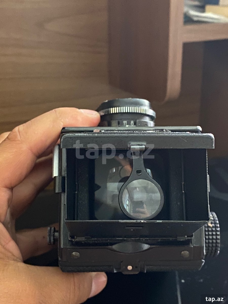 Fotoaparat Lubitel 166b  (9)